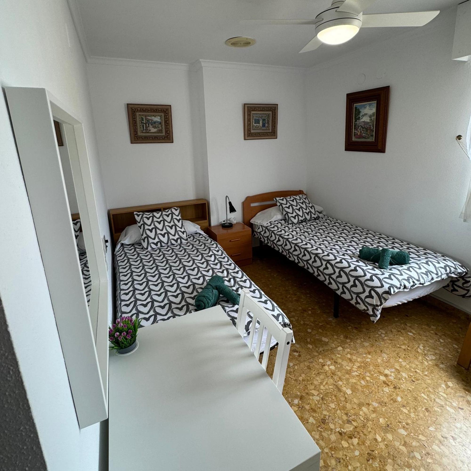 Habitaciones En Gandia A 5 Min Del Centro Historico Ngoại thất bức ảnh